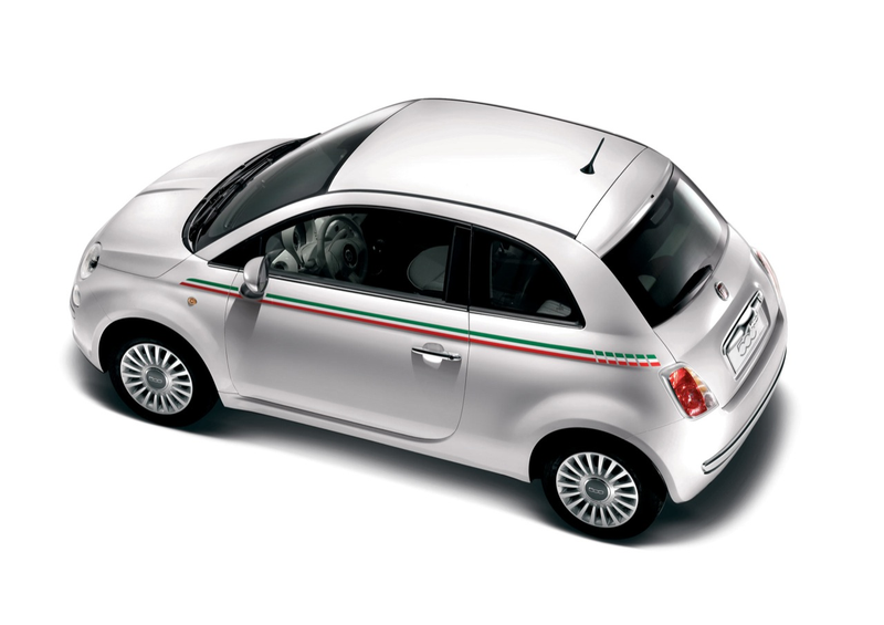 Illustration for article titled Fiat 500 Rolls Out in Europe, Bristling with Tech Goodness
